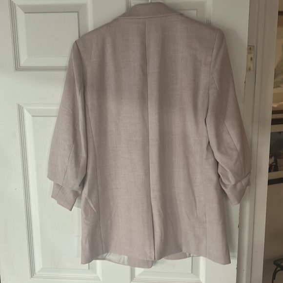 H&M Blazer- US Med-Pale pink - Picture 4 of 4